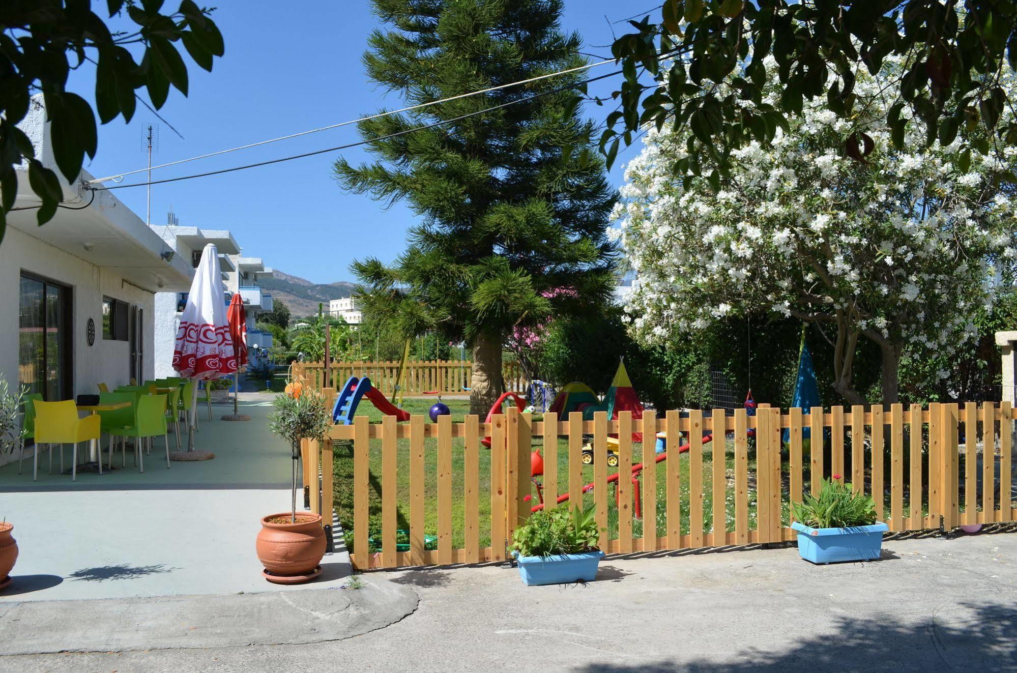 Yiannis Yard Studios & Apartments Κως Πόλη Εξωτερικό φωτογραφία