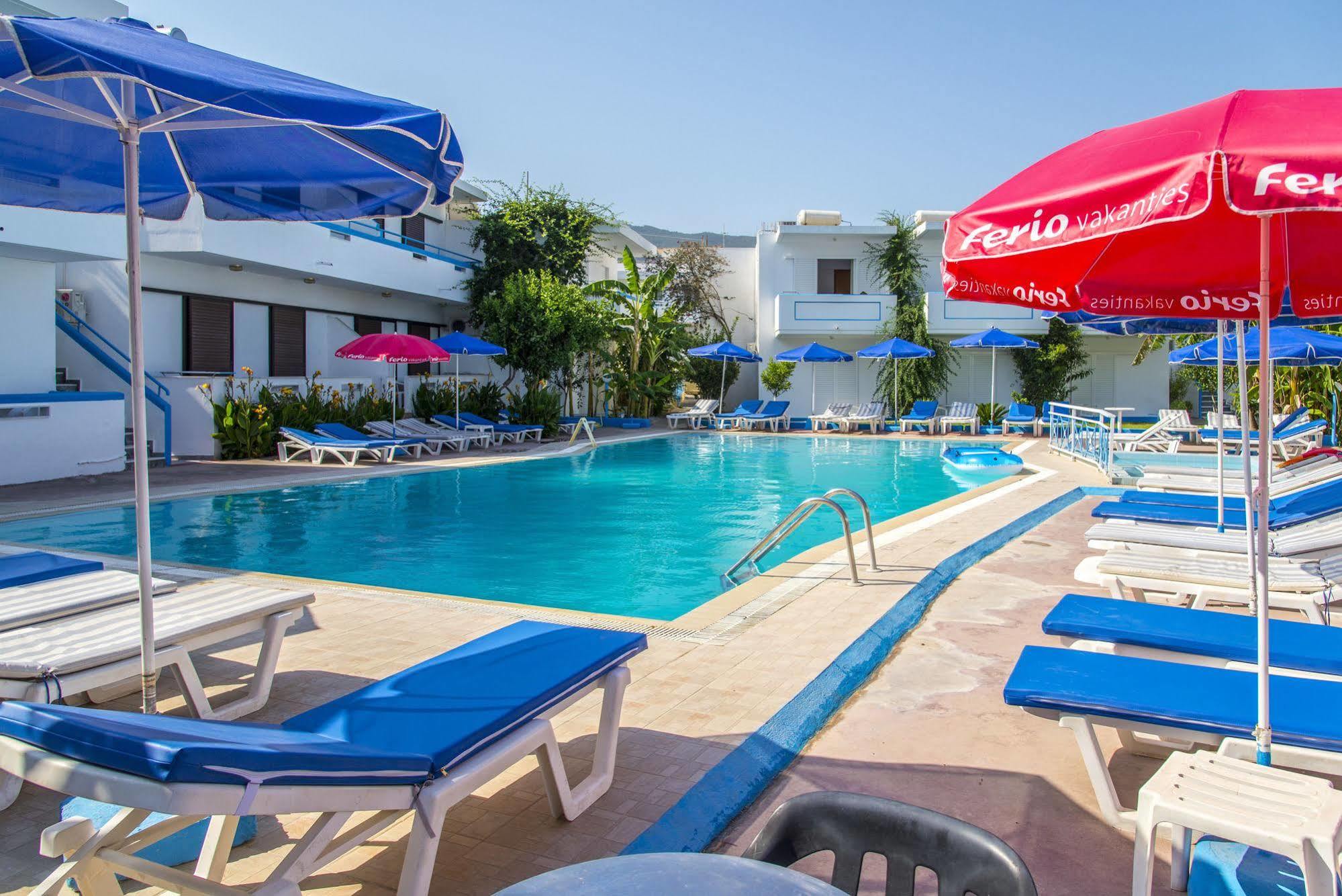 Yiannis Yard Studios & Apartments Κως Πόλη Εξωτερικό φωτογραφία